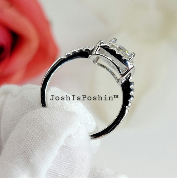 2CT. T.W. FL Moissanite cushion halo ring in sterling silver - Picture 6 of 13